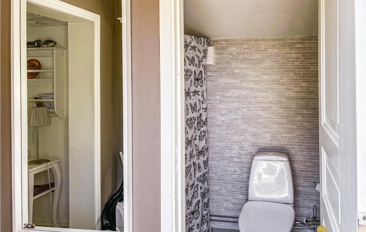 Cozy Home In Strmstad With Wifi Stromstad Bagian luar foto